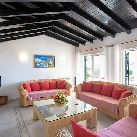 7 Club Atlantico - Wonderful Five-bedroom Villa Carvoeiro (Lagoa)