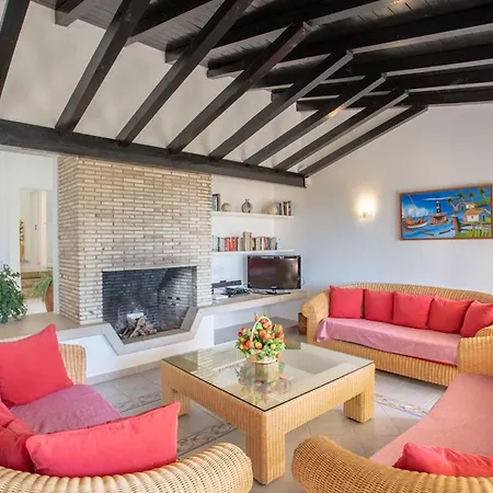 7 Club Atlantico - Wonderful Five-bedroom Carvoeiro (Lagoa)