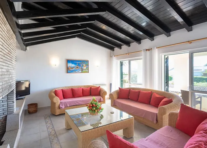 7 Club Atlantico - Wonderful Five-bedroom Villa Carvoeiro (Lagoa)