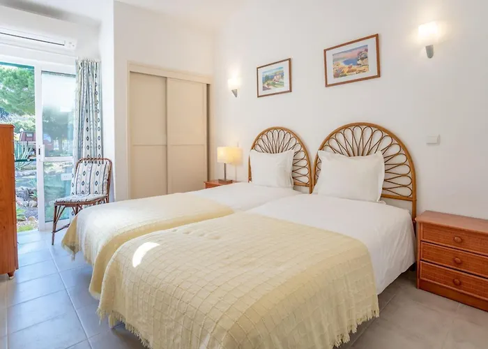 7 Club Atlantico - Wonderful Five-bedroom Villa
